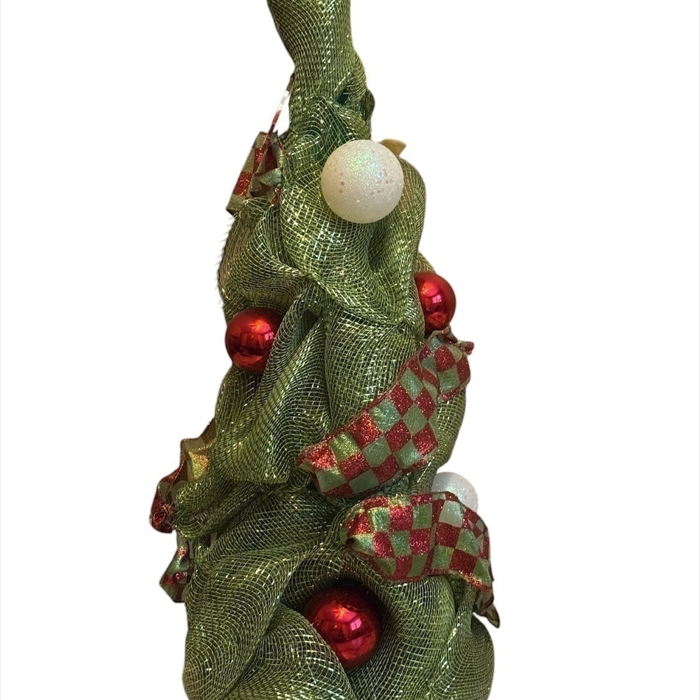 Believe Christmas Tree Decoration - Picture 3 of 6